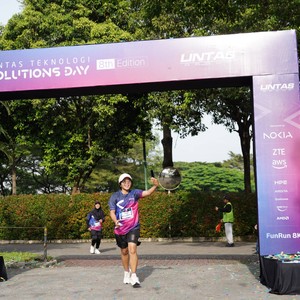 Race photo from LINTAS TEKNOLOGI SOLUTIONS DAY
