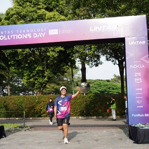 Race photo from LINTAS TEKNOLOGI SOLUTIONS DAY