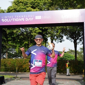 Race photo from LINTAS TEKNOLOGI SOLUTIONS DAY
