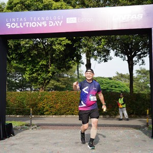 Race photo from LINTAS TEKNOLOGI SOLUTIONS DAY