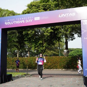 Race photo from LINTAS TEKNOLOGI SOLUTIONS DAY
