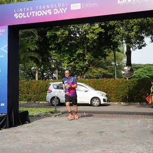 Race photo from LINTAS TEKNOLOGI SOLUTIONS DAY