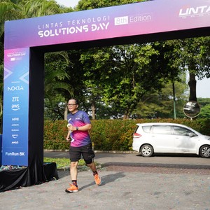 Race photo from LINTAS TEKNOLOGI SOLUTIONS DAY