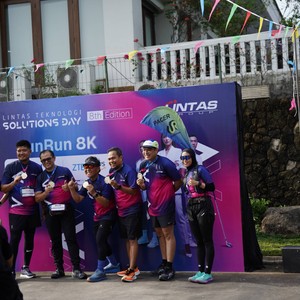 Race photo from LINTAS TEKNOLOGI SOLUTIONS DAY