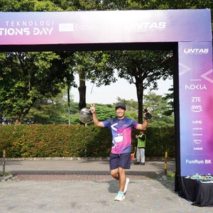 Race photo from LINTAS TEKNOLOGI SOLUTIONS DAY