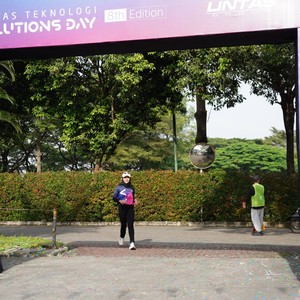 Race photo from LINTAS TEKNOLOGI SOLUTIONS DAY