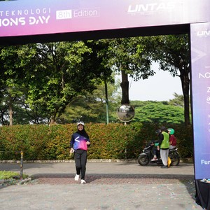Race photo from LINTAS TEKNOLOGI SOLUTIONS DAY