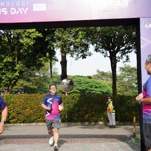 Race photo from LINTAS TEKNOLOGI SOLUTIONS DAY