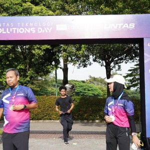 Race photo from LINTAS TEKNOLOGI SOLUTIONS DAY