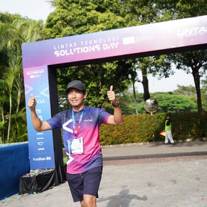 Race photo from LINTAS TEKNOLOGI SOLUTIONS DAY