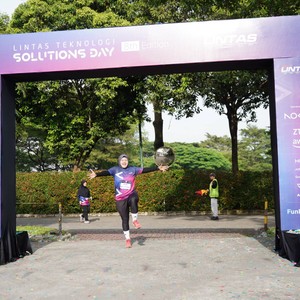 Race photo from LINTAS TEKNOLOGI SOLUTIONS DAY