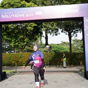 Race photo from LINTAS TEKNOLOGI SOLUTIONS DAY