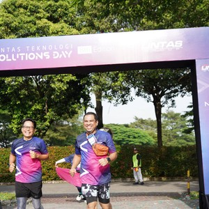 Race photo from LINTAS TEKNOLOGI SOLUTIONS DAY