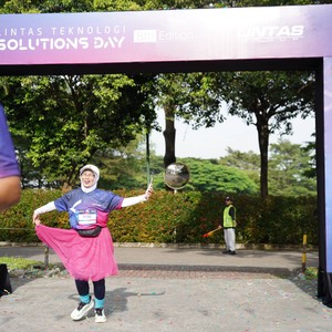 Race photo from LINTAS TEKNOLOGI SOLUTIONS DAY