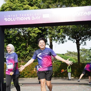 Race photo from LINTAS TEKNOLOGI SOLUTIONS DAY