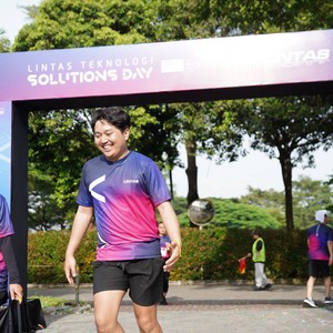 Race photo from LINTAS TEKNOLOGI SOLUTIONS DAY