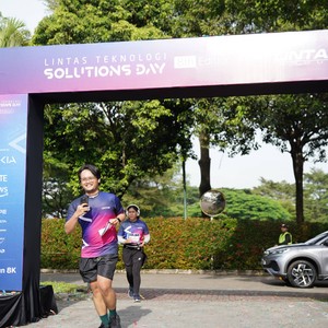Race photo from LINTAS TEKNOLOGI SOLUTIONS DAY