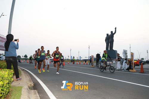Race photo from ISOPlus Run 2024 Jakarta
