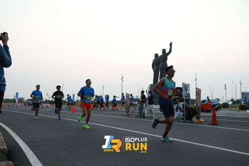 Race photo from ISOPlus Run 2024 Jakarta