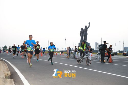 Race photo from ISOPlus Run 2024 Jakarta