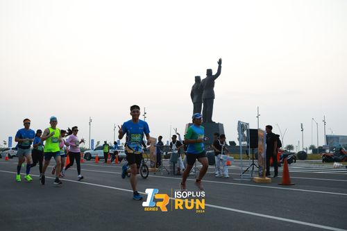 Race photo from ISOPlus Run 2024 Jakarta