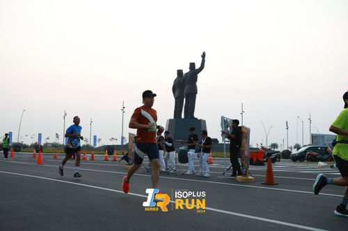Race photo from ISOPlus Run 2024 Jakarta