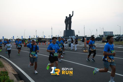 Race photo from ISOPlus Run 2024 Jakarta