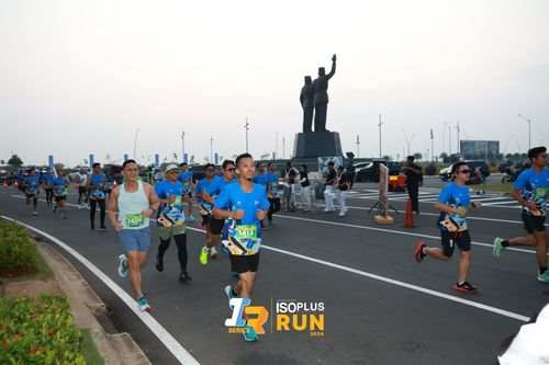 Race photo from ISOPlus Run 2024 Jakarta
