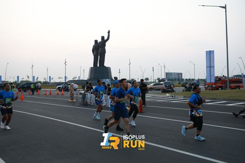 Race photo from ISOPlus Run 2024 Jakarta