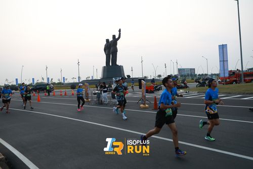 Race photo from ISOPlus Run 2024 Jakarta