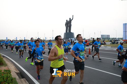 Race photo from ISOPlus Run 2024 Jakarta