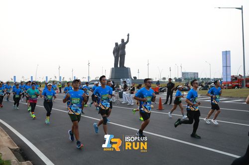 Race photo from ISOPlus Run 2024 Jakarta