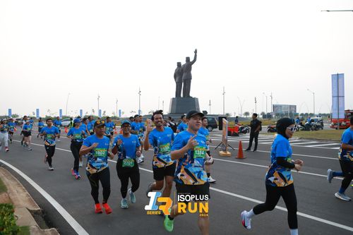 Race photo from ISOPlus Run 2024 Jakarta