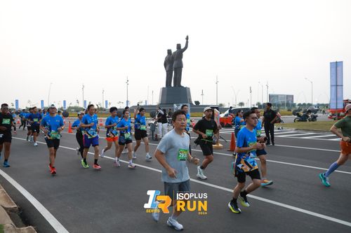 Race photo from ISOPlus Run 2024 Jakarta