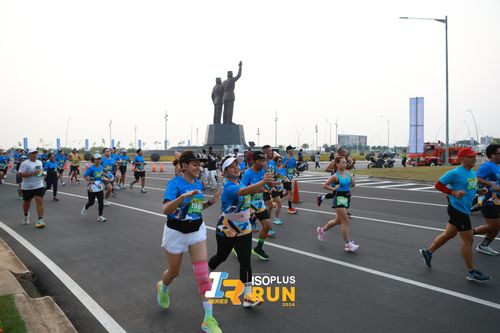 Race photo from ISOPlus Run 2024 Jakarta