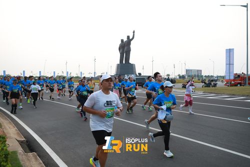 Race photo from ISOPlus Run 2024 Jakarta