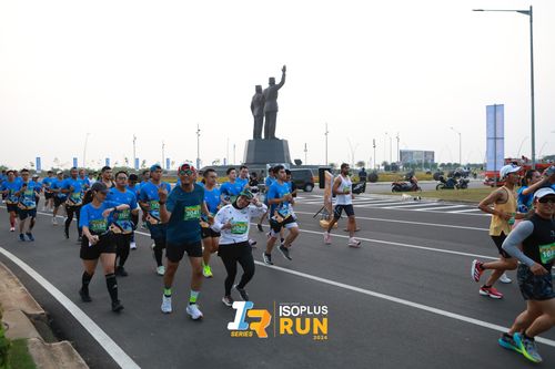 Race photo from ISOPlus Run 2024 Jakarta