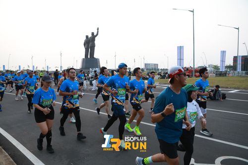 Race photo from ISOPlus Run 2024 Jakarta
