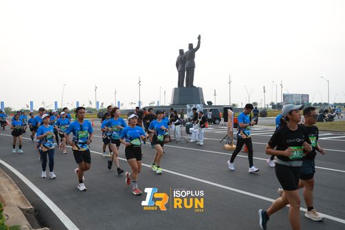 Race photo from ISOPlus Run 2024 Jakarta