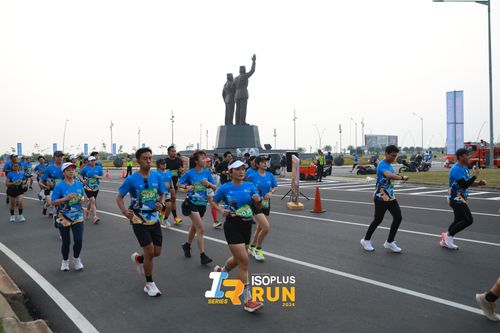 Race photo from ISOPlus Run 2024 Jakarta