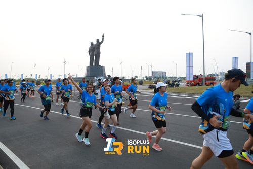 Race photo from ISOPlus Run 2024 Jakarta