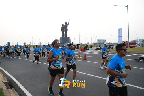 Race photo from ISOPlus Run 2024 Jakarta