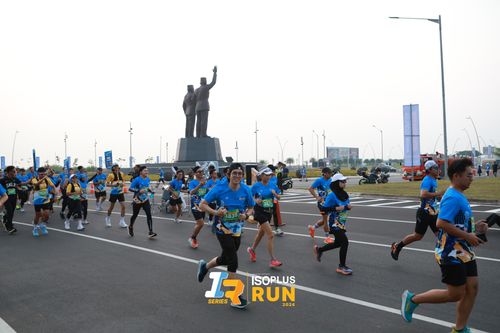 Race photo from ISOPlus Run 2024 Jakarta