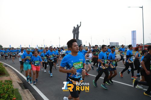 Race photo from ISOPlus Run 2024 Jakarta