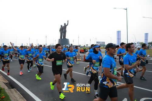 Race photo from ISOPlus Run 2024 Jakarta