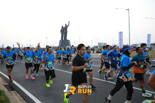 Race photo from ISOPlus Run 2024 Jakarta