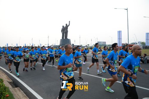 Race photo from ISOPlus Run 2024 Jakarta