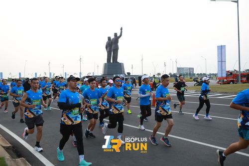 Race photo from ISOPlus Run 2024 Jakarta