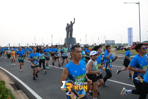 Race photo from ISOPlus Run 2024 Jakarta