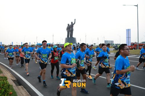 Race photo from ISOPlus Run 2024 Jakarta